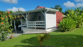 Bungalow d'une chambre avec vue sur la ville et jardin clos a Fort de france